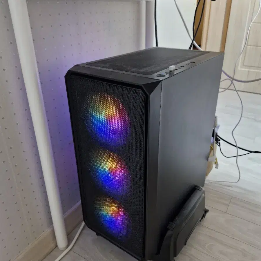 빅타워 PC 데스크톱 RGB 케이스