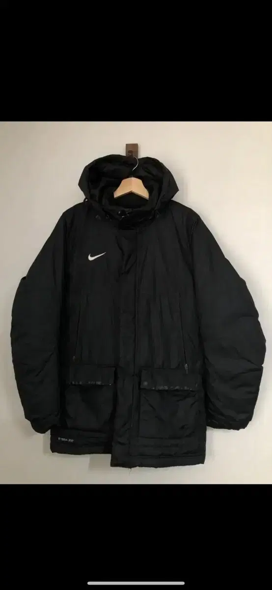 (100)Nike Stormfit Long Padded Jumper