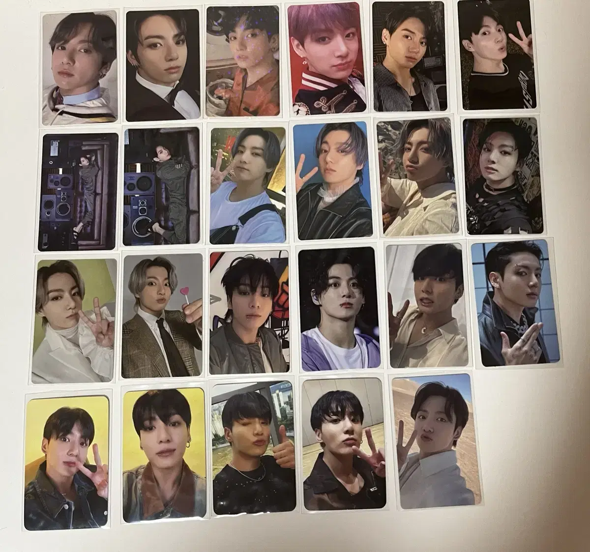 (Feeding!!) bts bangtan bts jungkook photocard bulk wts