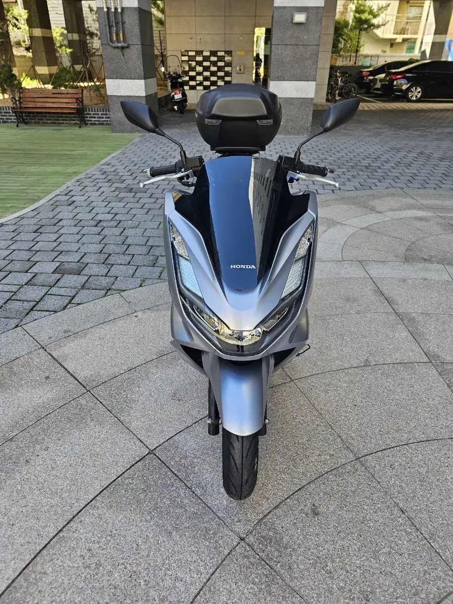 pcx125 22년식 2700km 팝니다