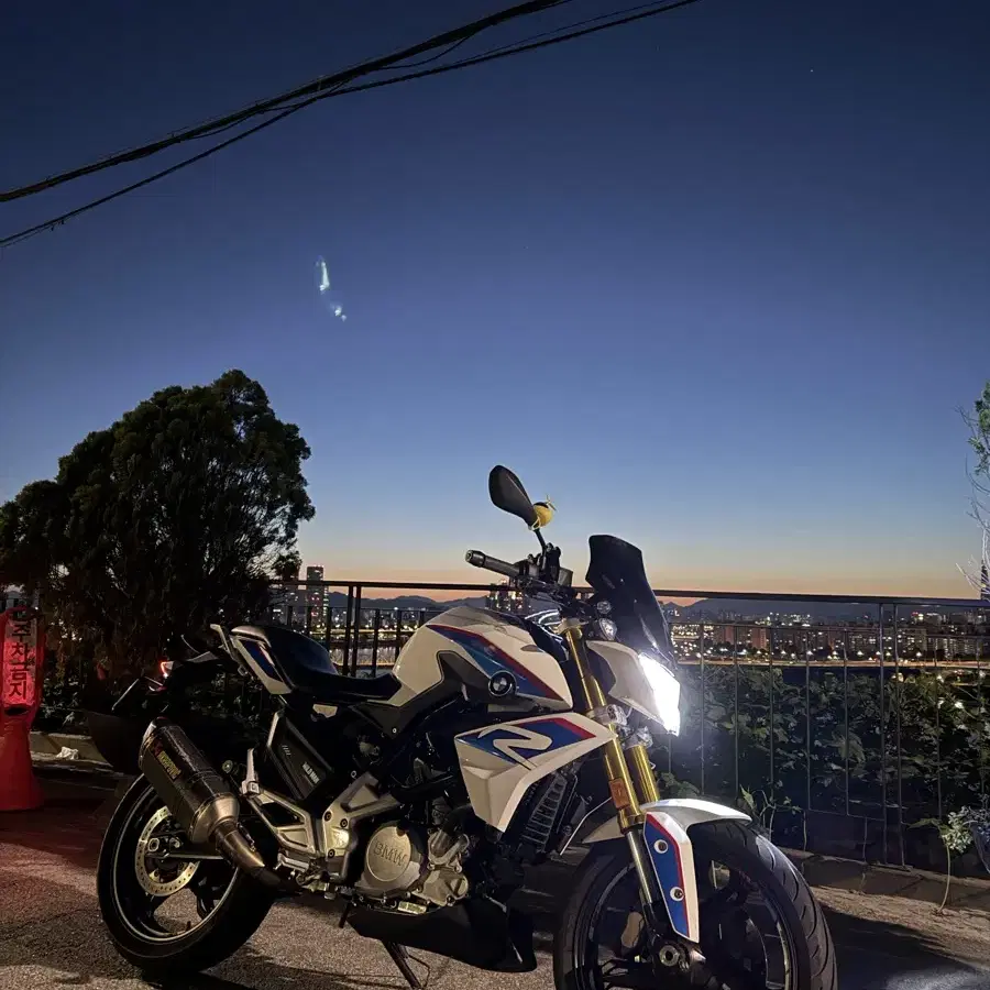 BMW g310r 19년식