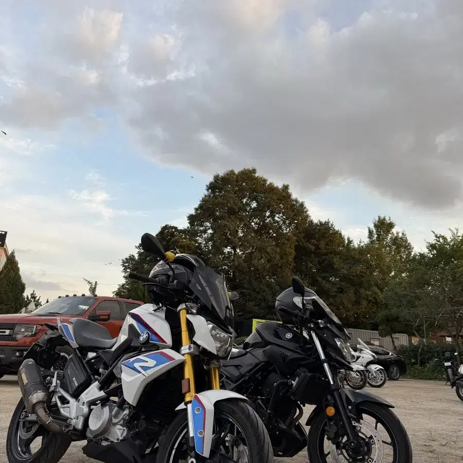 BMW g310r 19년식