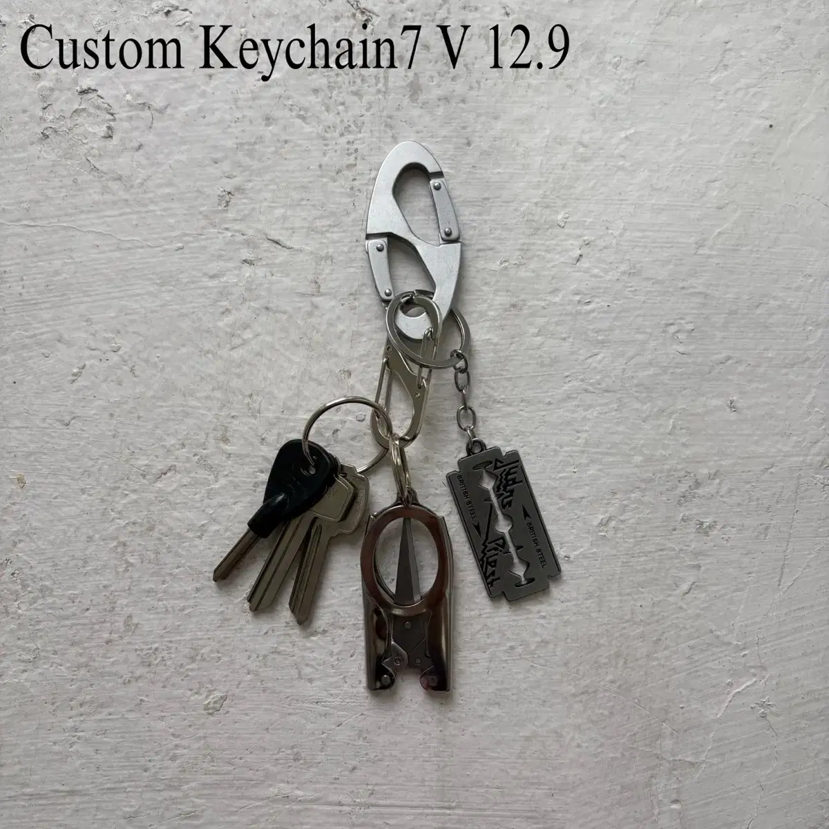 Custom Keychain7 V 12.9