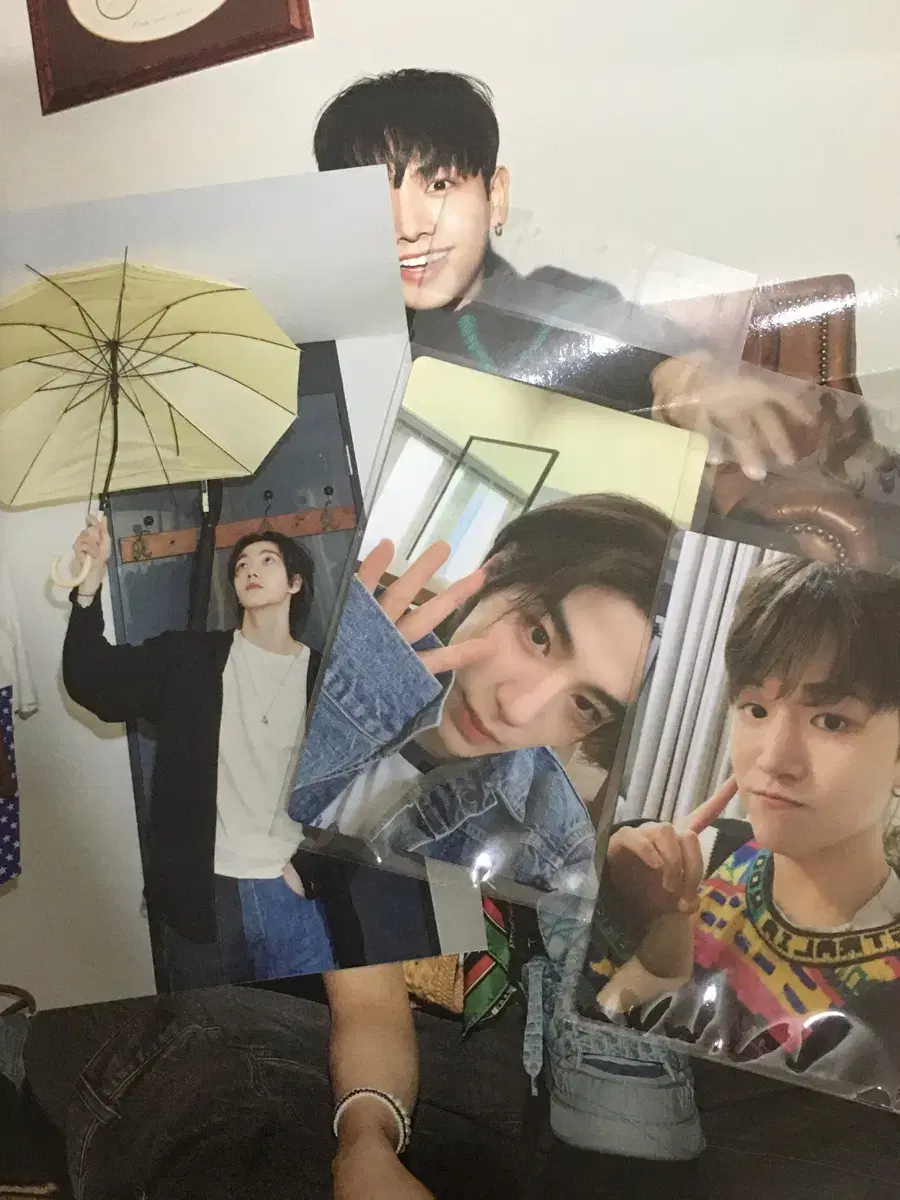 boynextdoor who crunch photocard postcard sungho hanriwoo jaehyun taesan woonhak