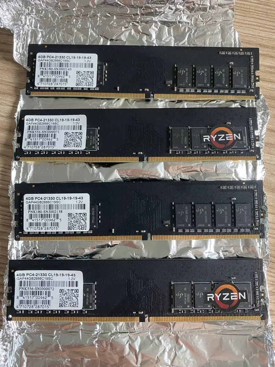 DDR4-2666.GEIL 16GB(4x4)