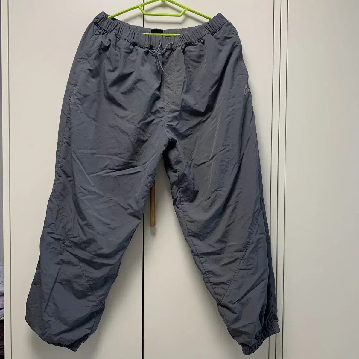 Grooved Joker Pants Size L