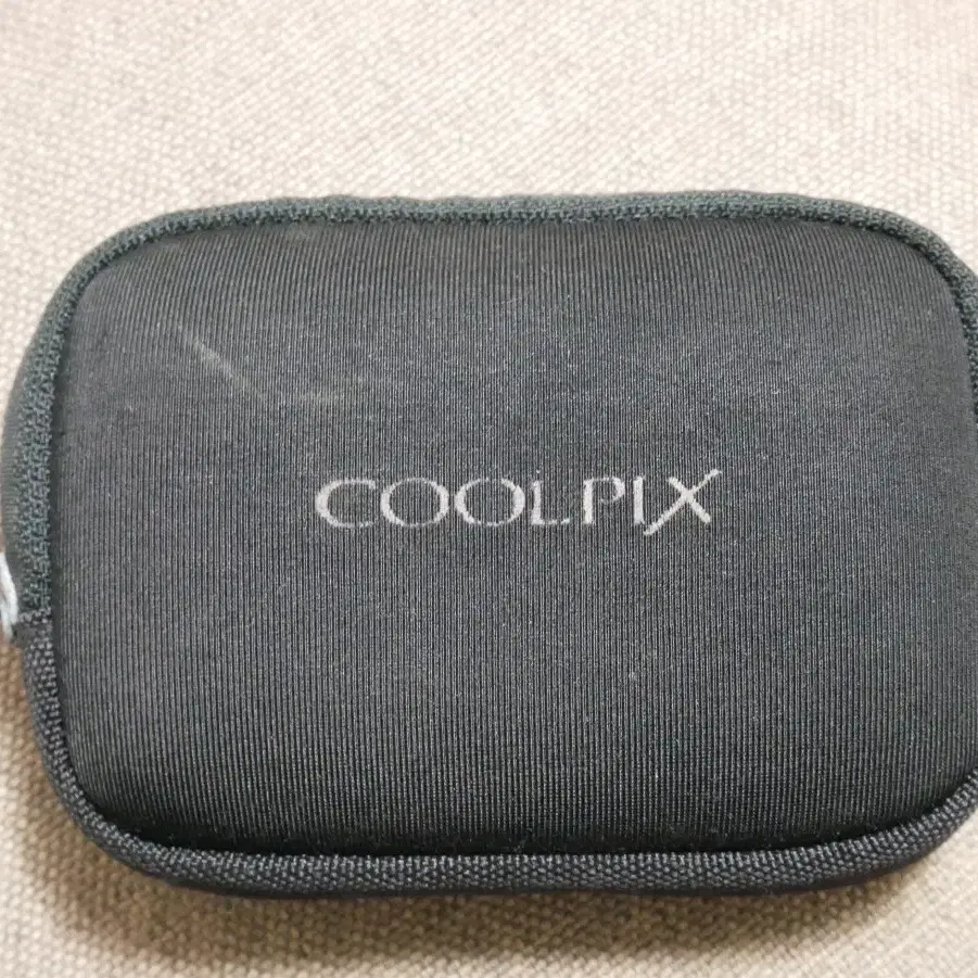 빈티지 복고 카메라 니콘 쿨픽스 coolpix s570