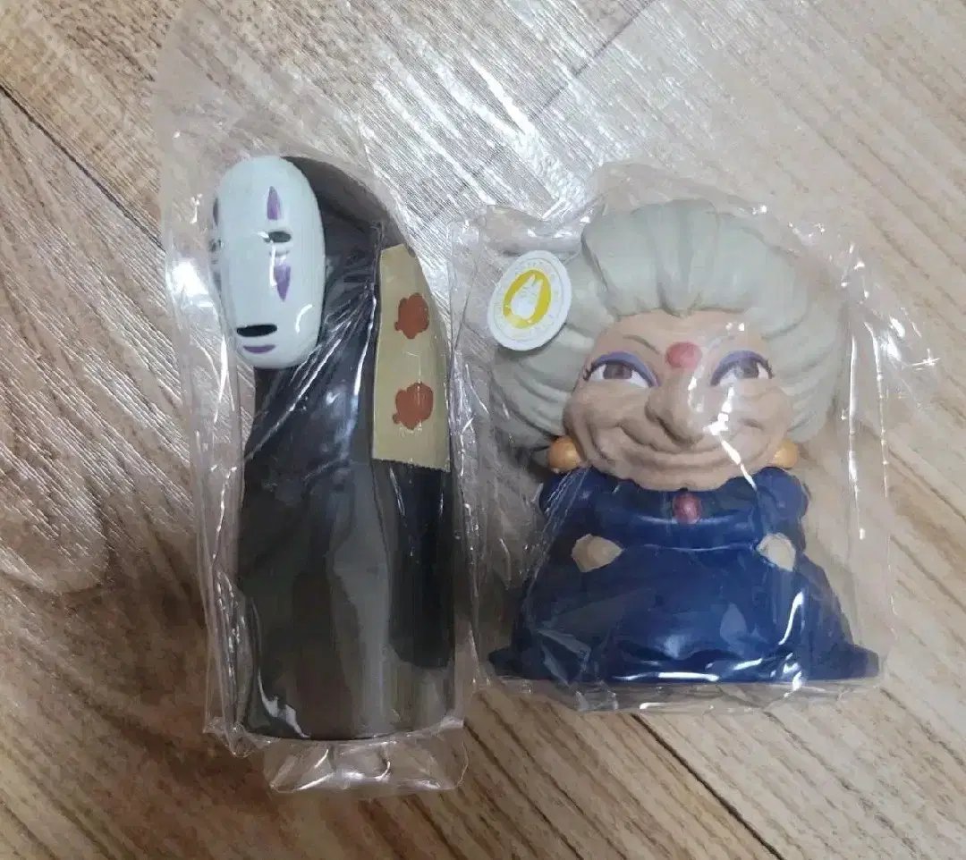 Bulk of Ghibli finger puppets Sen and Chiiro's Spirited Away Kaonashi Yubaba Objects