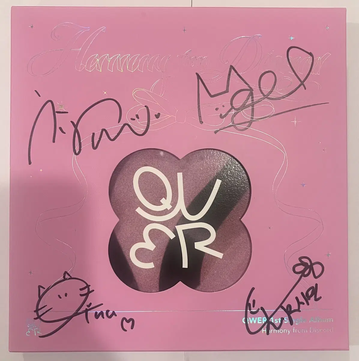 QWER signature sign Albums