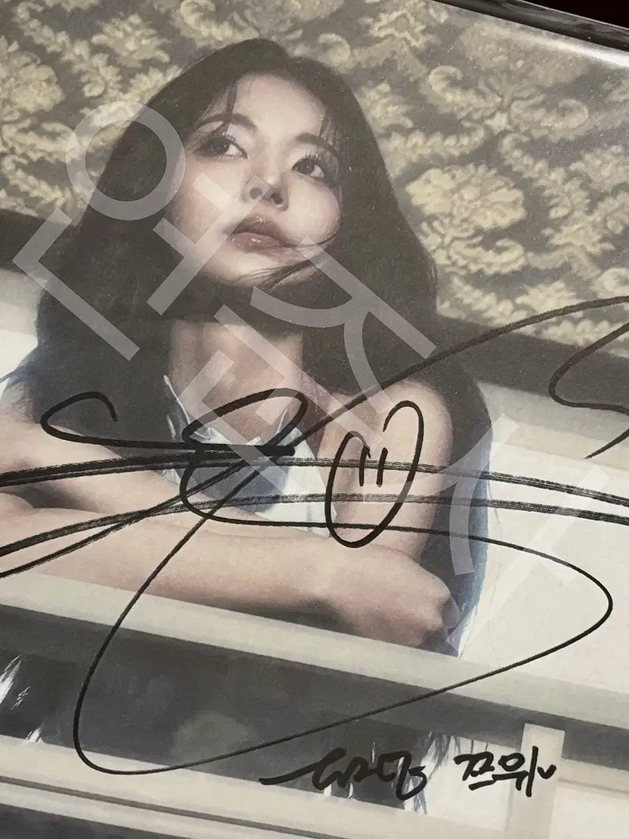 트와이스 쯔위 친필 싸인앨범 Twice TZUYU sign album