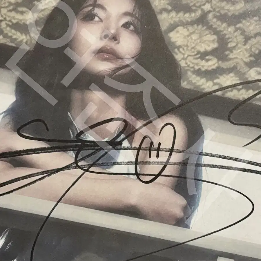 트와이스 쯔위 친필 싸인앨범 Twice TZUYU sign album