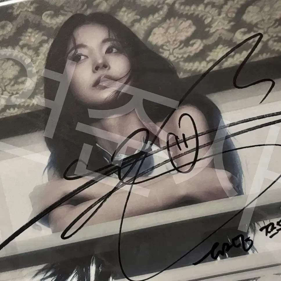 트와이스 쯔위 친필 싸인앨범 Twice TZUYU sign album