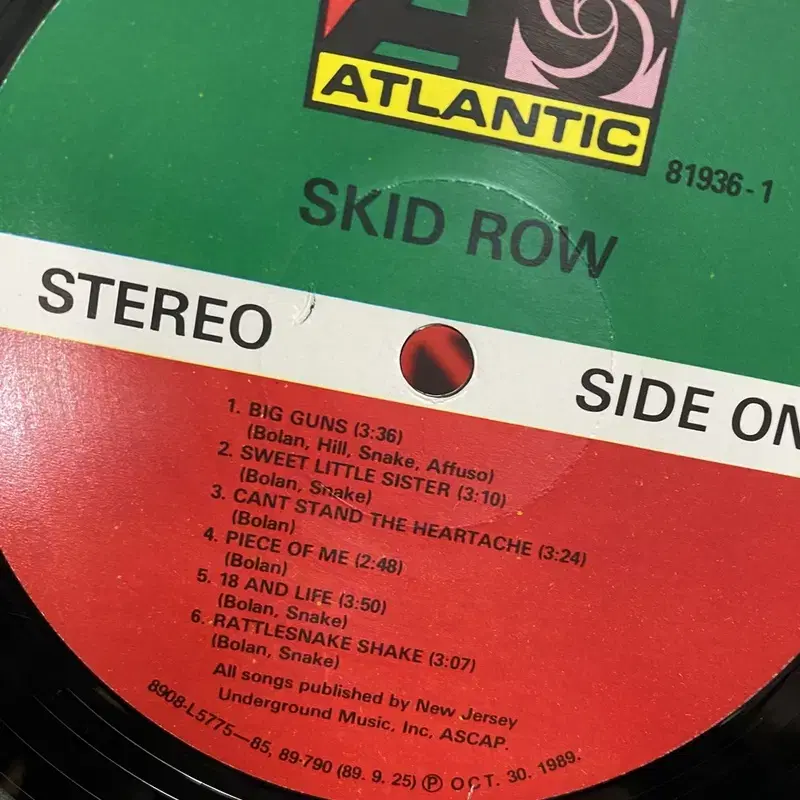 SKID ROW LP / AA6085