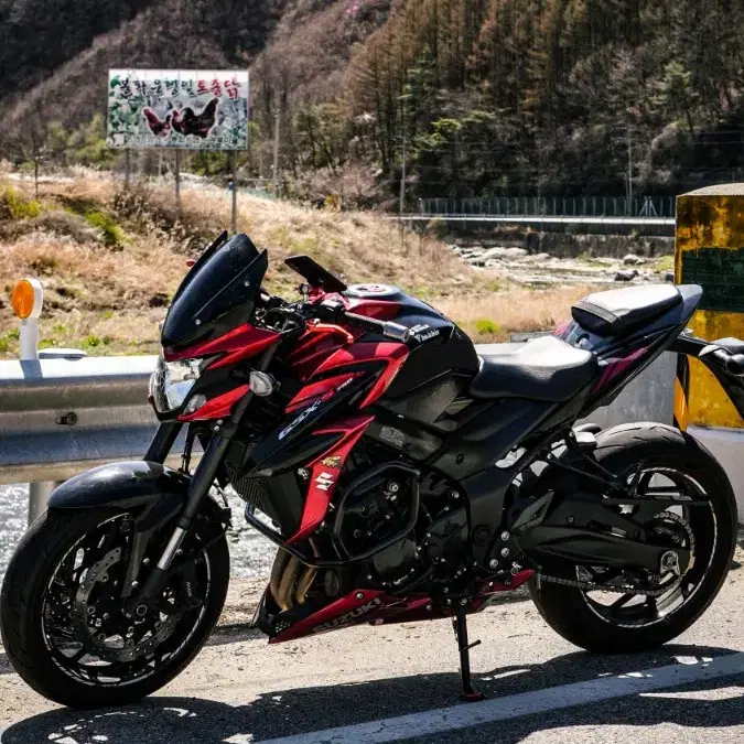 18년식 GSX-S750 팝니다