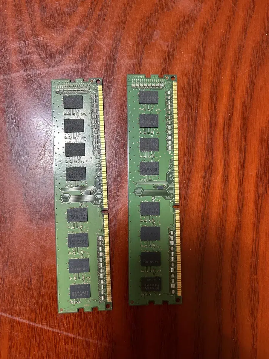 렘 4기가 2개 ddr3