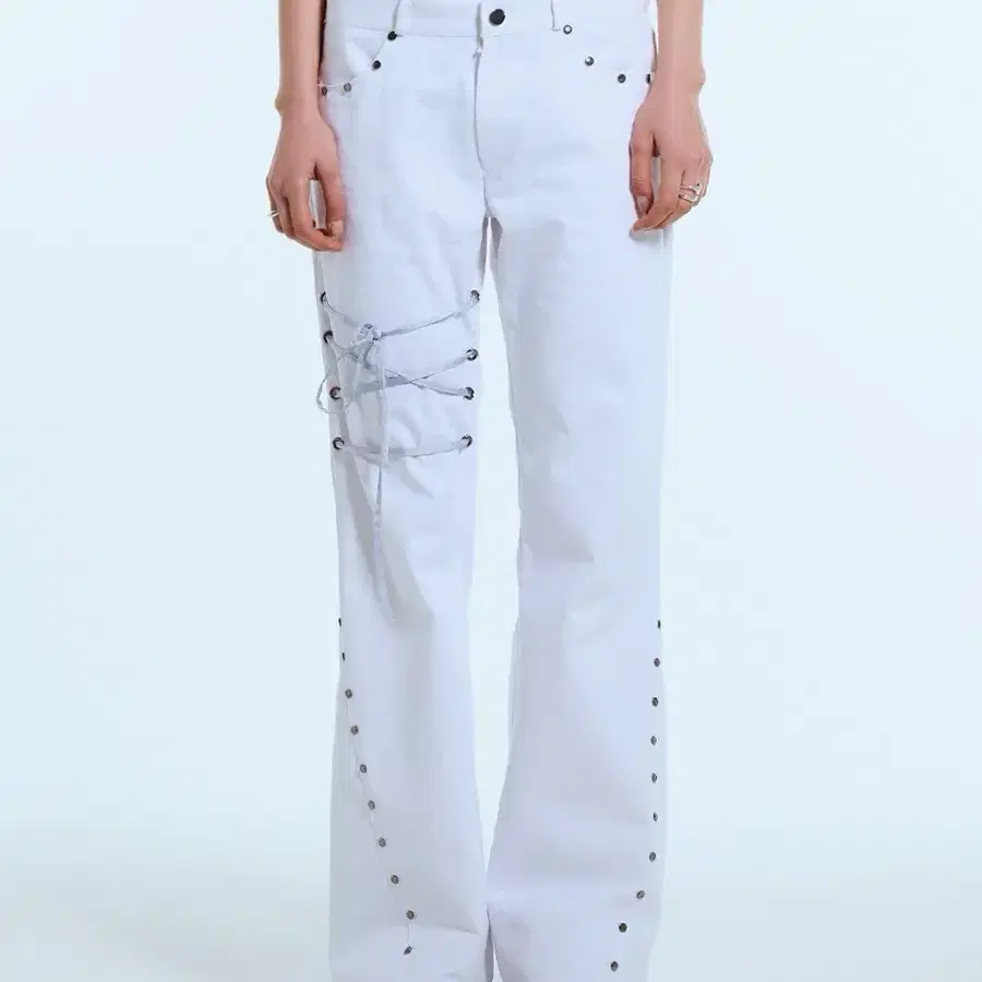 라티젠 RIBBON BOOTSCUT PANTS