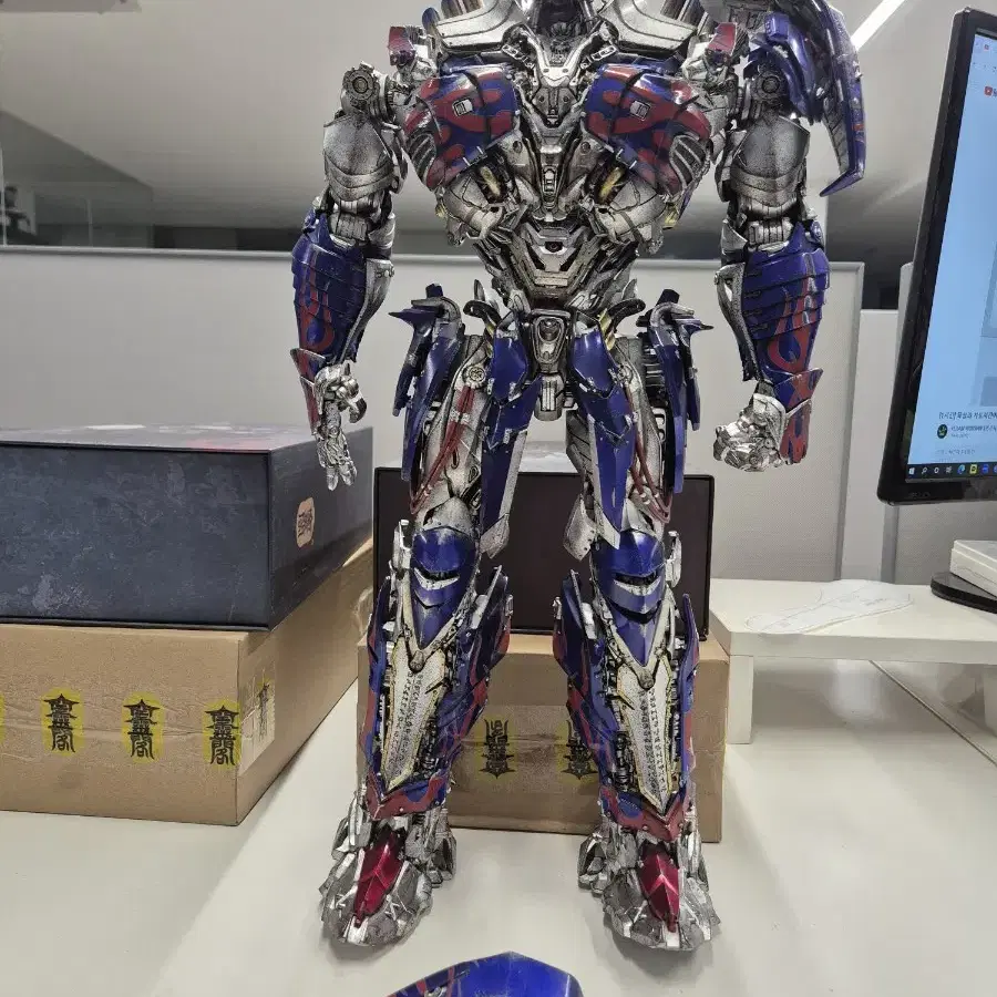 Optimus Prime 트랜스포머 랏트 나이트