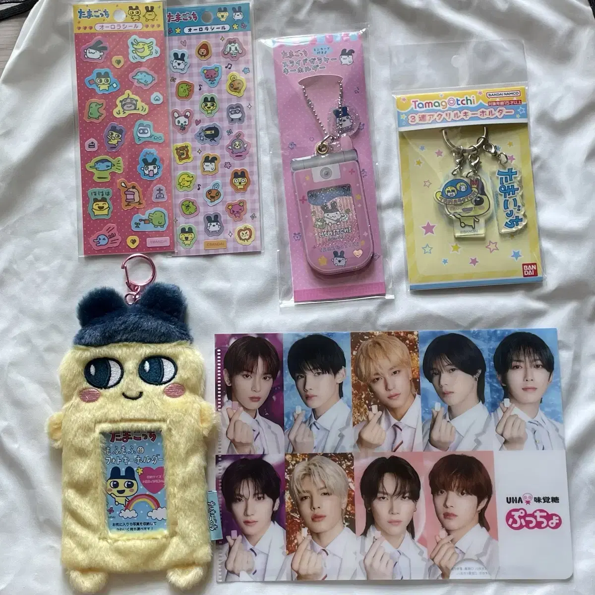 [price reduced] Tamagotchi Goods (Mimi, Mamechi, etc.) &team l-holder