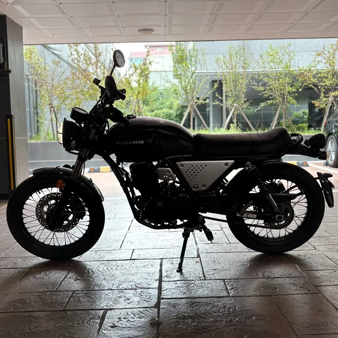 부캐너125cc 22년식 짧은키로수 저렴하게 판매합니다.