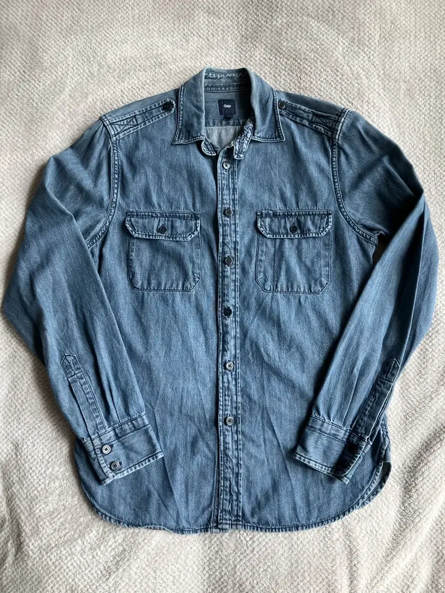 GAP Shirt S (Tacpo)