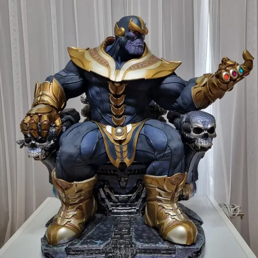 사이드쇼 타노스 좌상 Sideshow THANOS ON THRONE