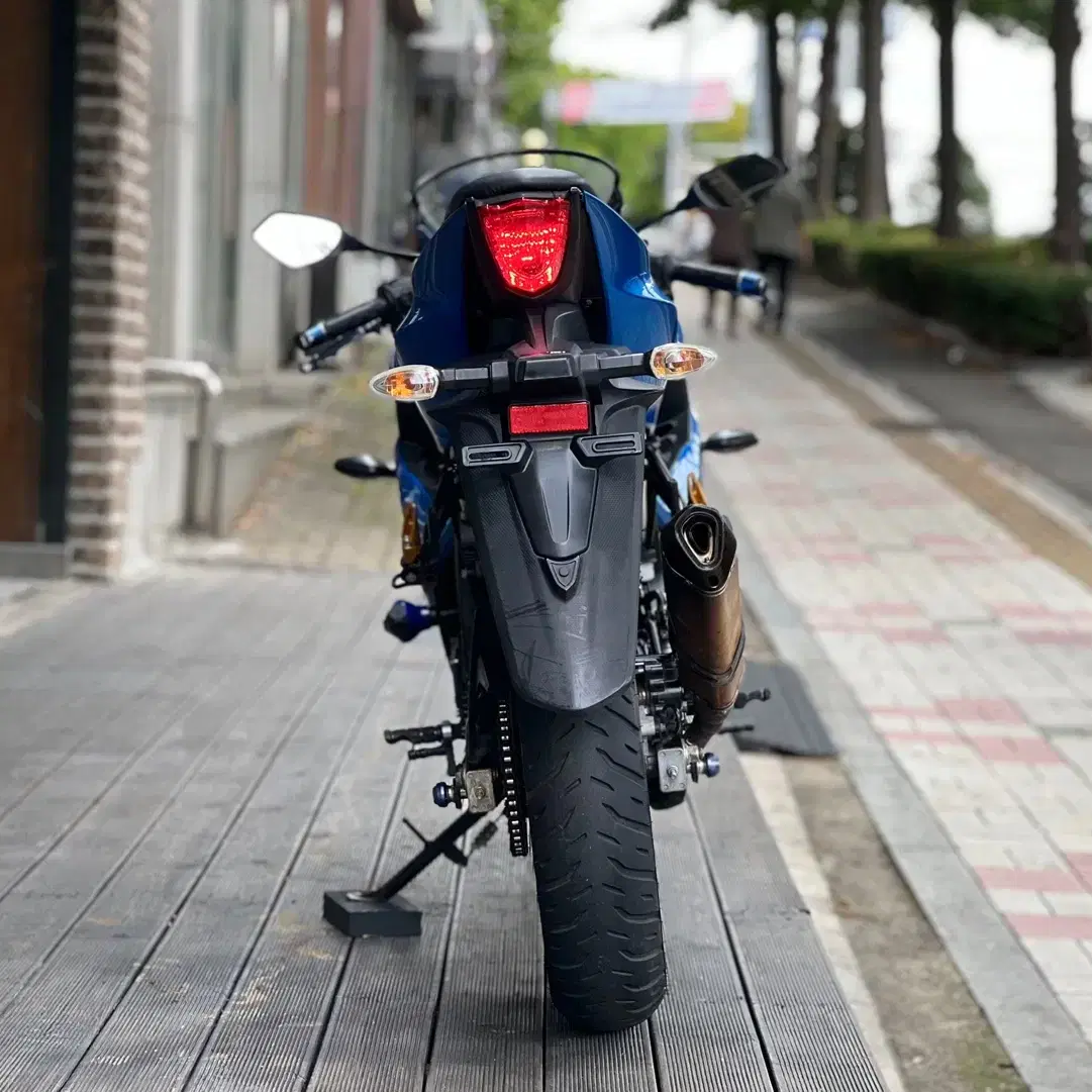 gsx r125 2018년식 깔끔한차량 판매