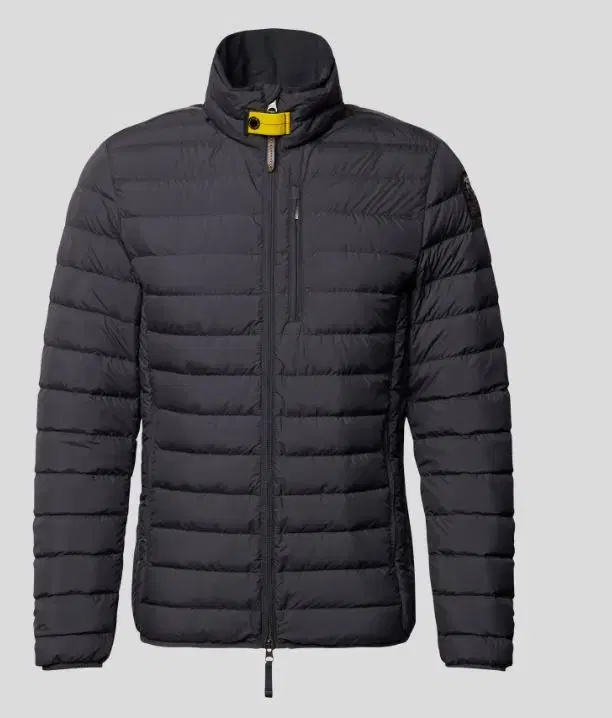 Parajumpers Yugo Lightweight Jacket sells.