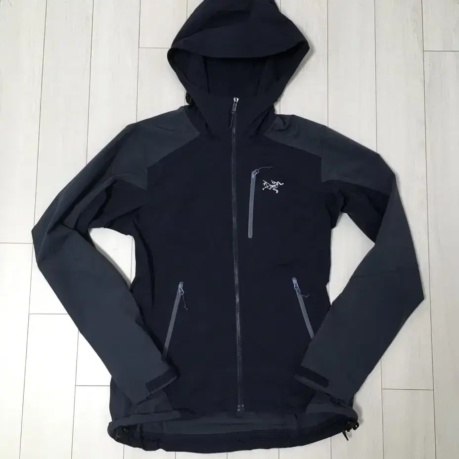 arcteryx 아크테릭스 여성 윈드 브레이커 xs