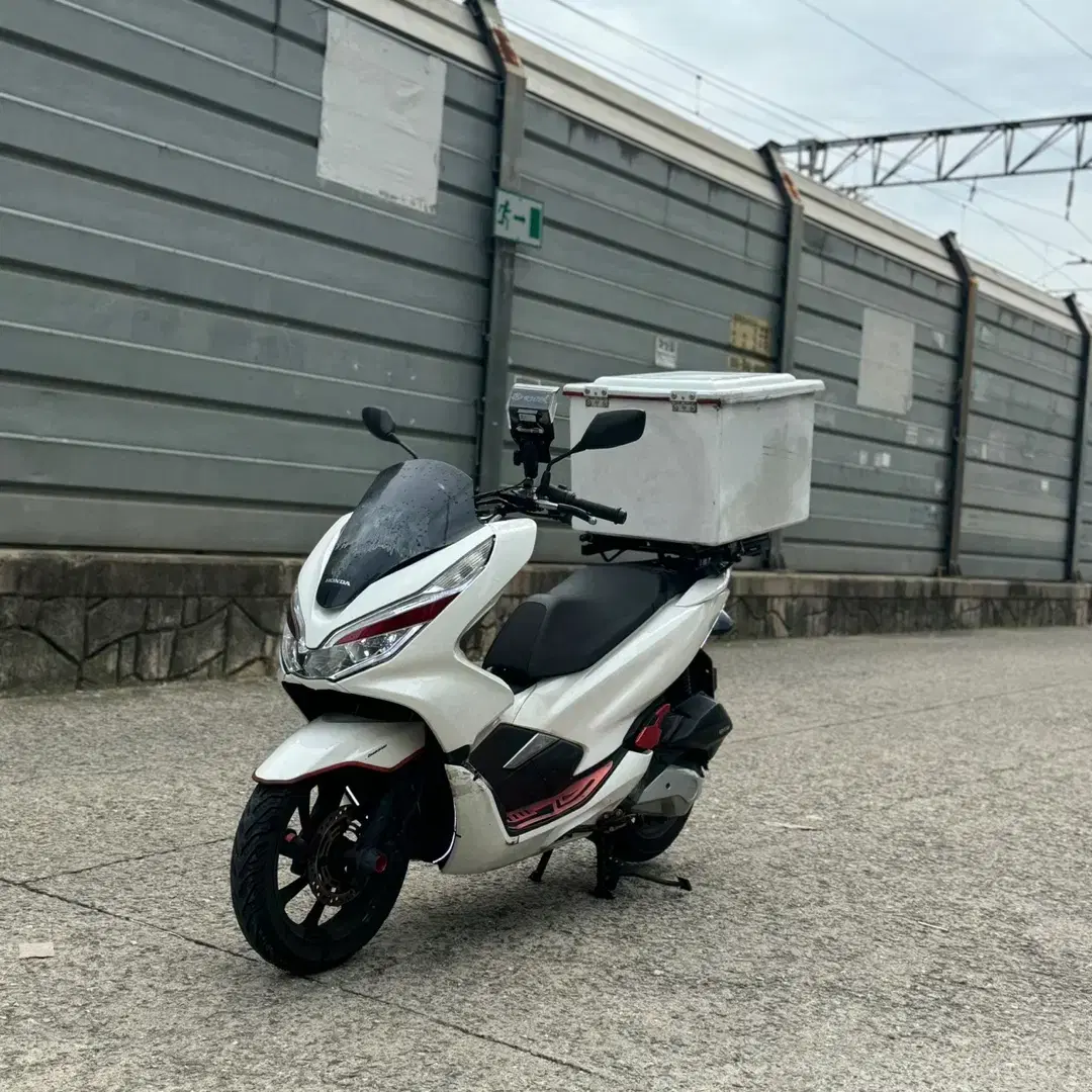 pcx125 20년식 판매 합니다~