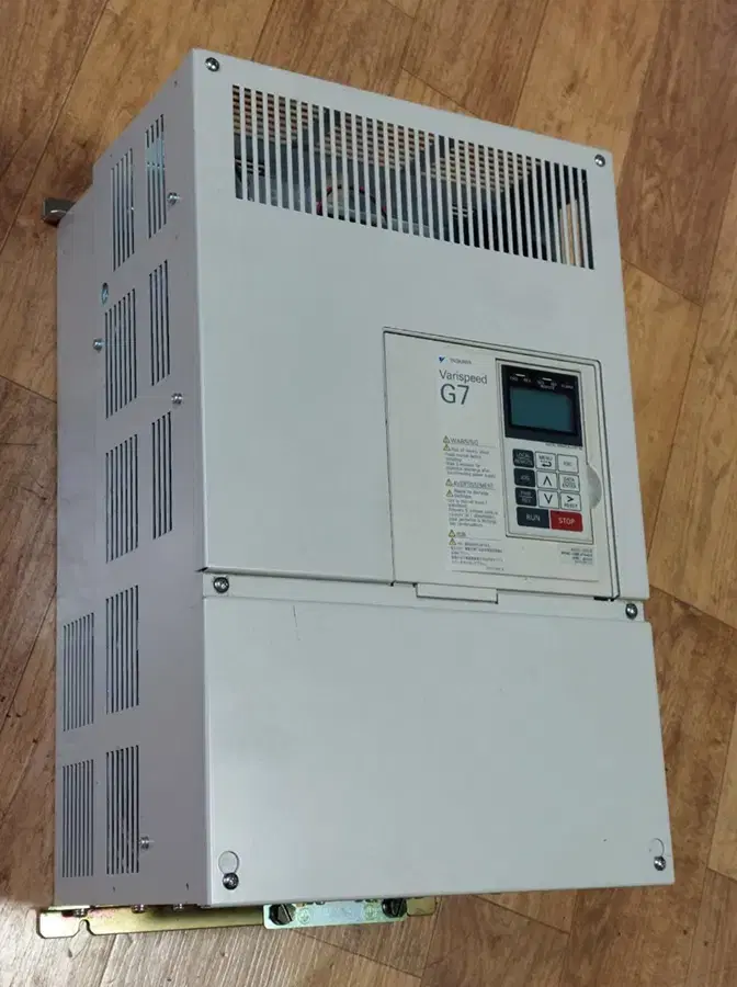 Yaskawa CIMR-G7A4030 (30KW)40마력 인버터 야스카와