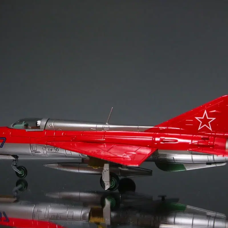 1/72 소련공군 MIG-21PFM