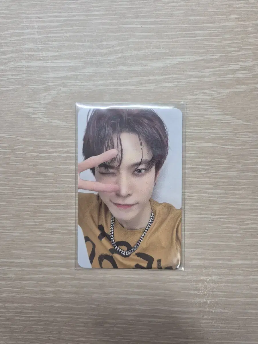 Doyoung Universe Photocard