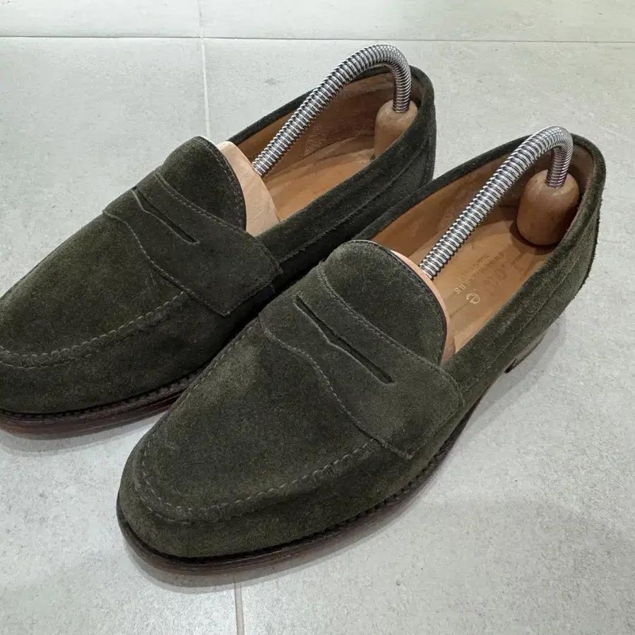 Loake Eton suede