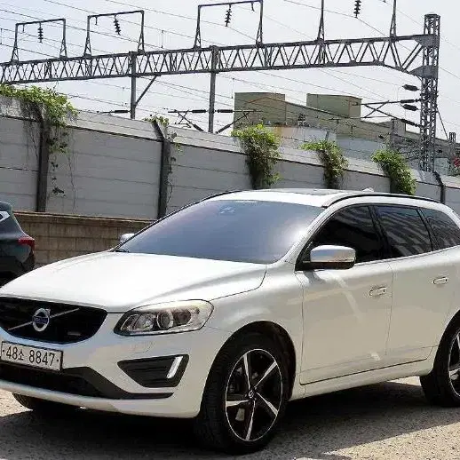 @14년식 볼보 XC60(1세대) T6 R-디자인무 전