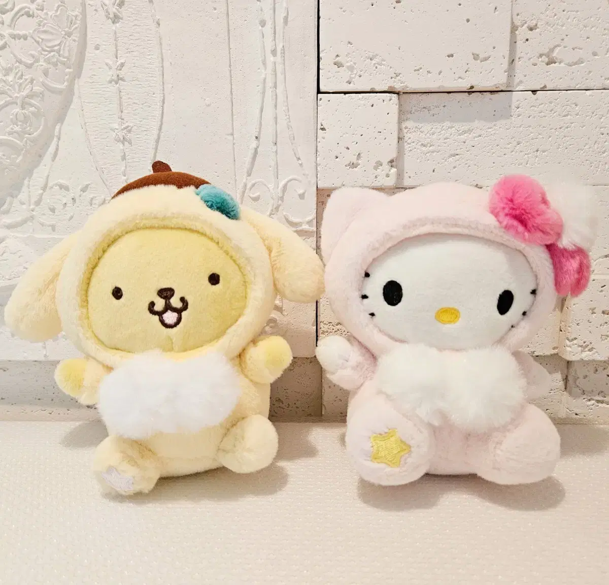 Sanrio Genuine Hooded Pompompurin Kitty keyring bag loop doll