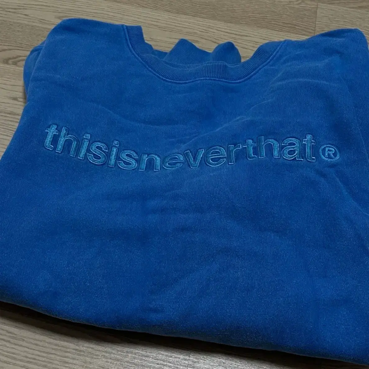 디스이즈네버댓 T-Logo Crewneck Blue