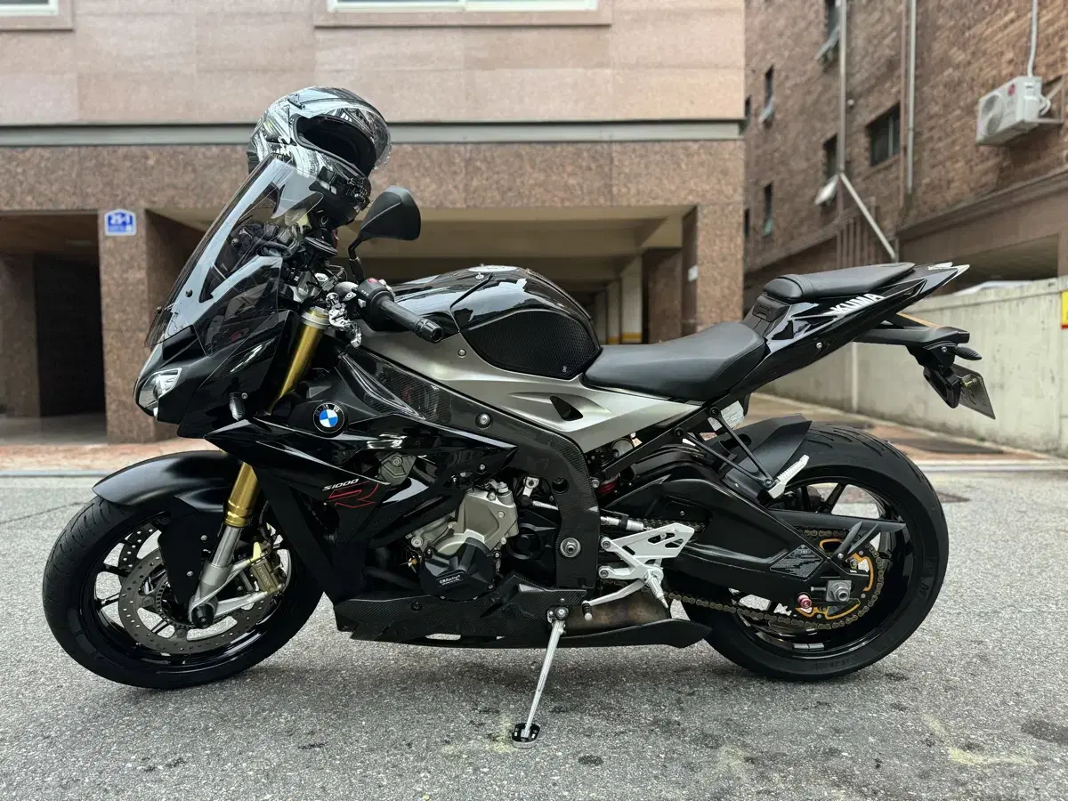 2016연식 BMW S1000R 25,xxx km 판매