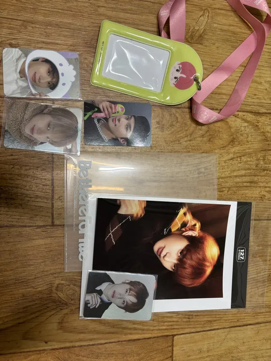 nct jungwoo photocard holder file bulk sell