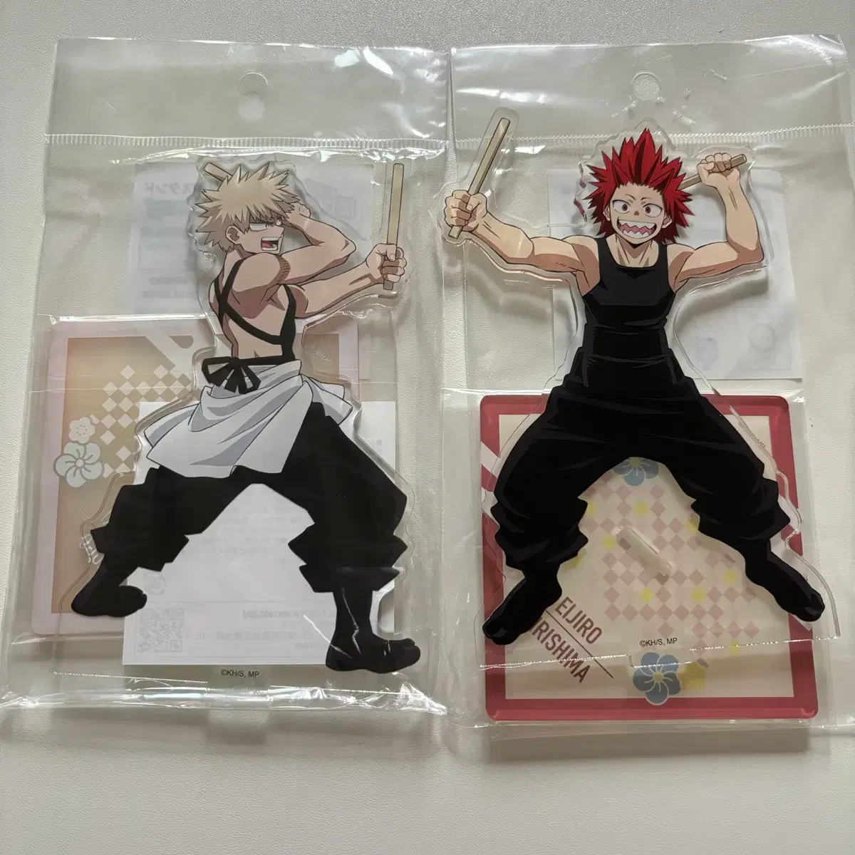 Hiroaka Jupe Limited New Year acrylic Bakugo Kirishima Bulk