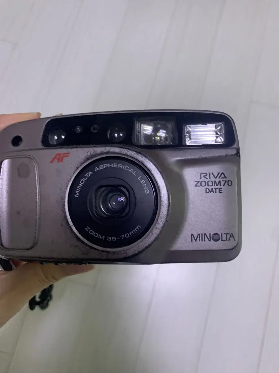 Minolta 미놀타 리바 줌 70 Date 필름카메라