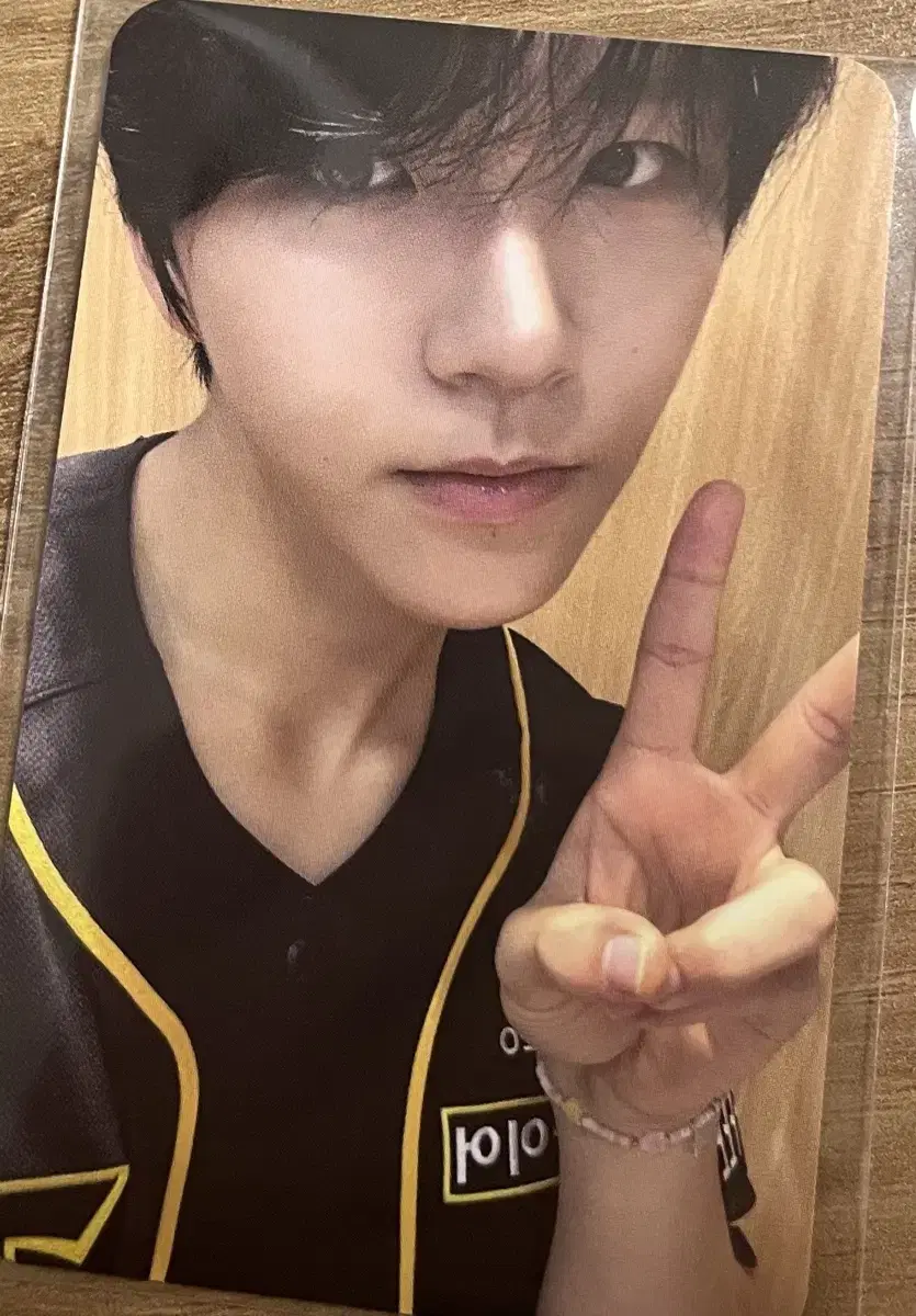 Send kakaotalk gift to unreleased photocard Jaehee wts