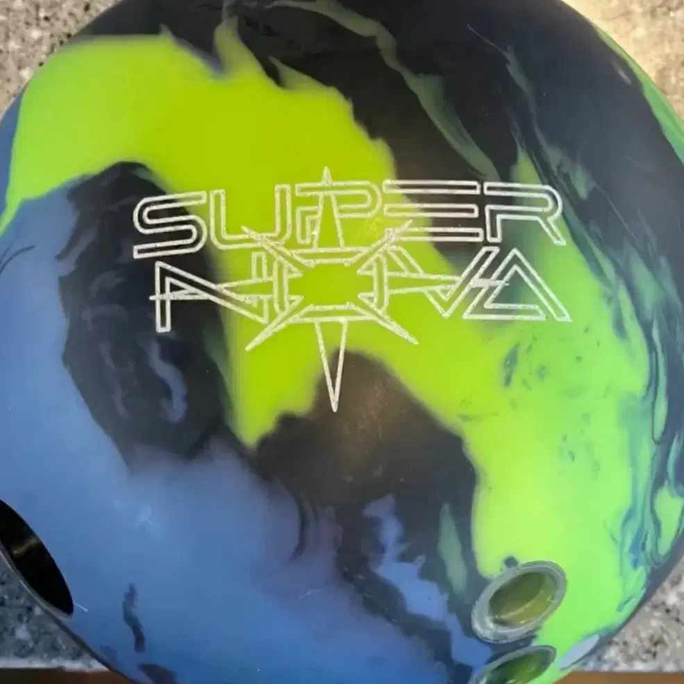 SUPER NOVA