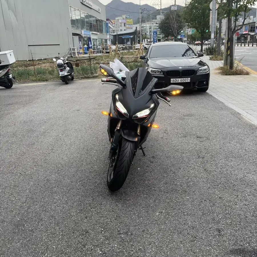 Cbr650r 아크라 풀배기 1만키로