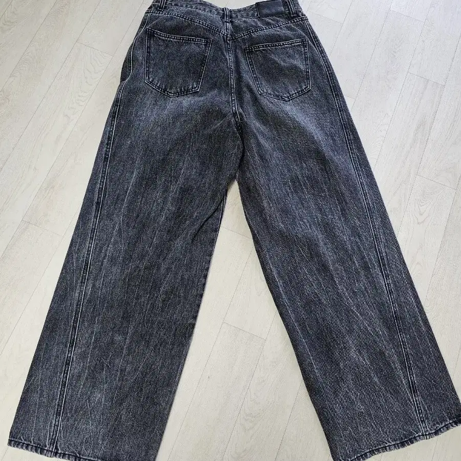 마틴플랜 Loose Out Wide Denim - BLACK 48