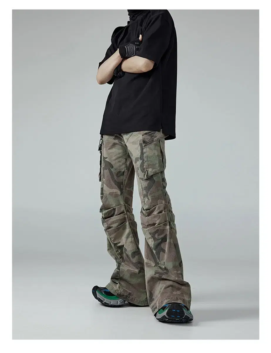 [XL] frkm scd camo flared pants