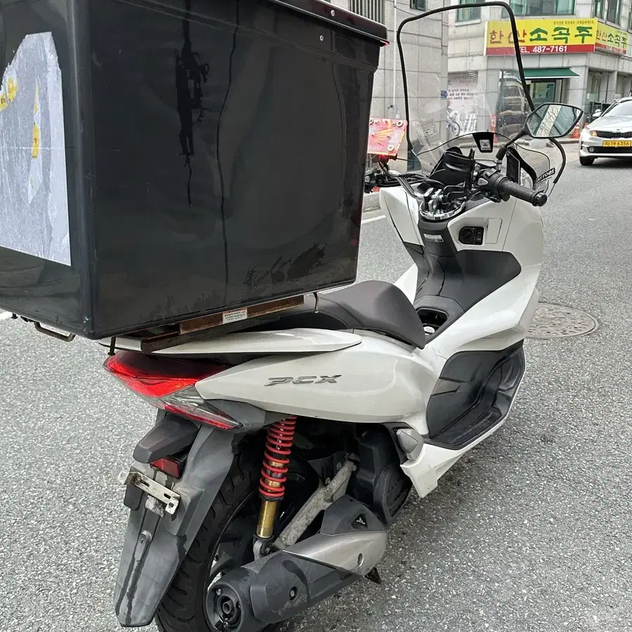 혼다 Pcx 125cc 19년식 저렴하게 바이크 급처합니다.