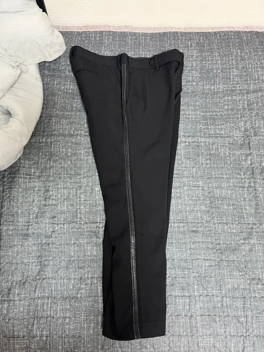 (Quick sale)Number nine slacks 06AW NOIR