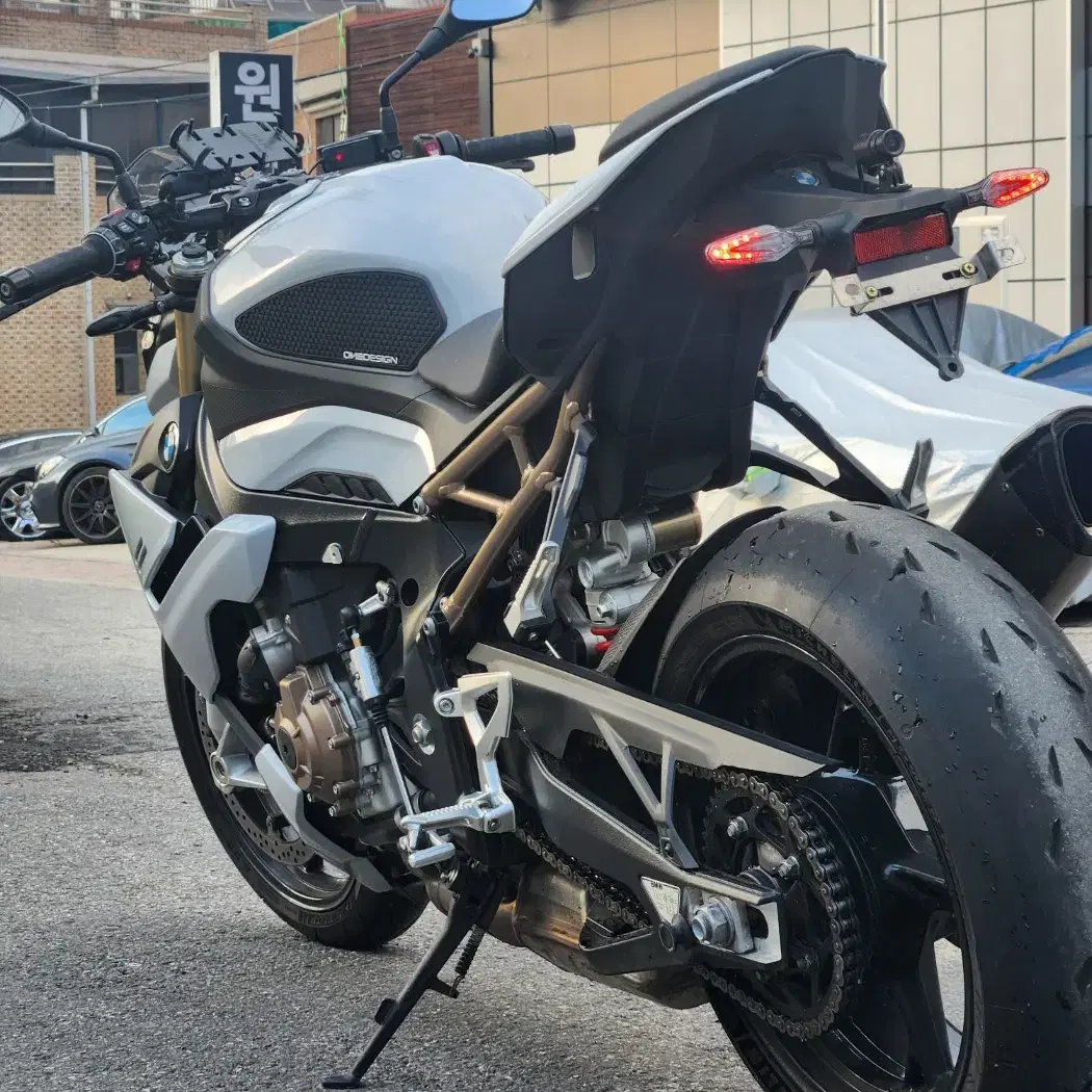 특가)bmw s1000r 22년 1만키로 상태굿 신차보증최저가 판매합니다