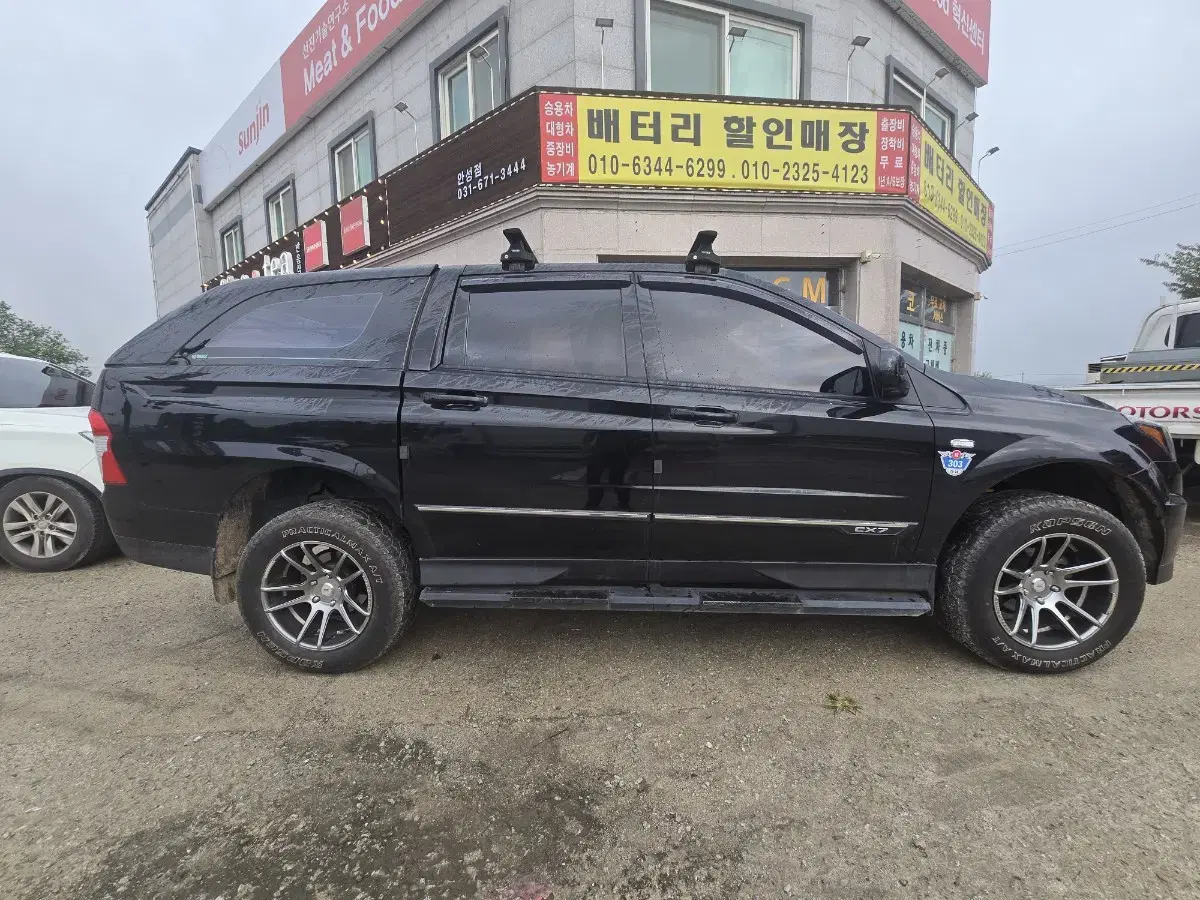 코란도스포츠 17년식 4wd