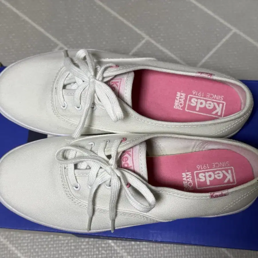 Keds 케즈 여성 캔버스화 챔피온 코어 스니커즈 화이트/핑크